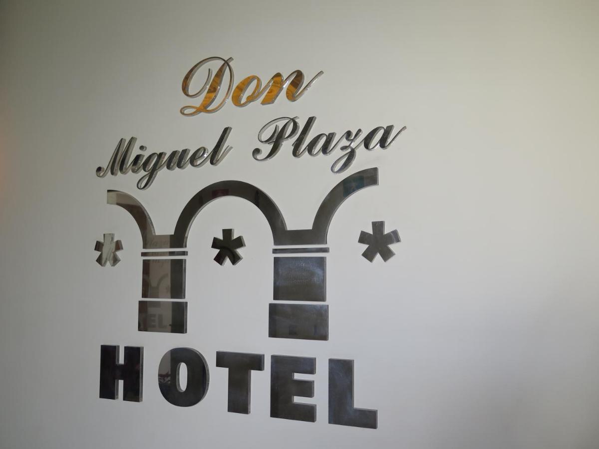 Hotel Don Miguel Plaza Berja Exterior foto